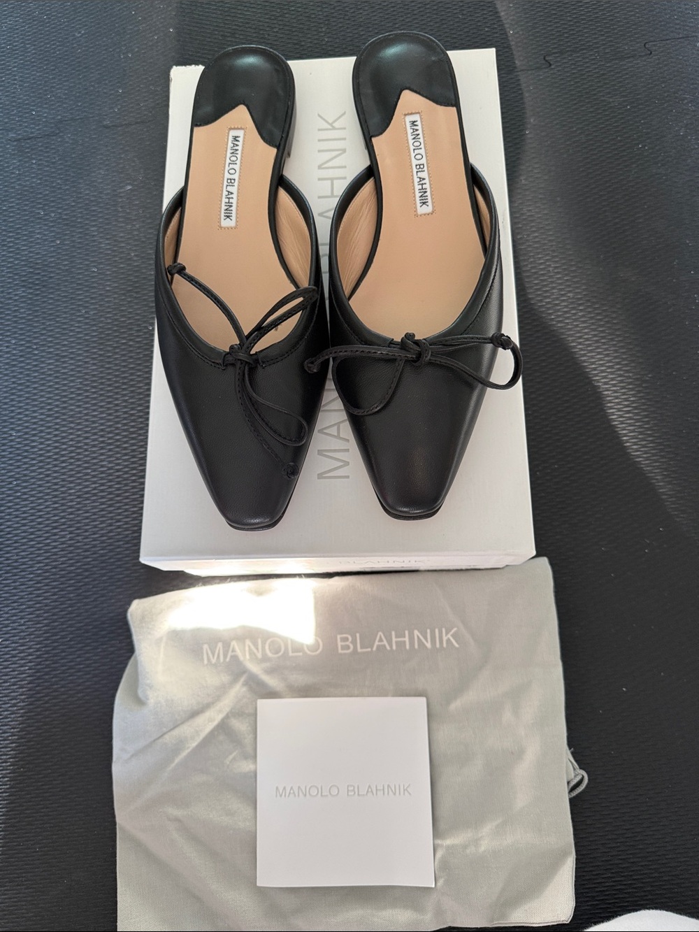 Manolo Blahnik Black Leather Pointed Mules